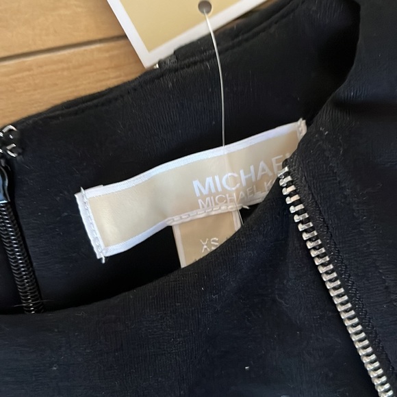 NWT MICHAEL KORS Black Zipper Dress! Size XS! - Picture 2 of 6